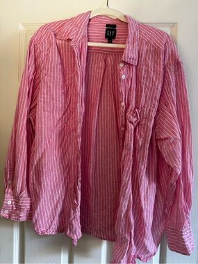 GAP Pink and White Striped Button-Down Shirt